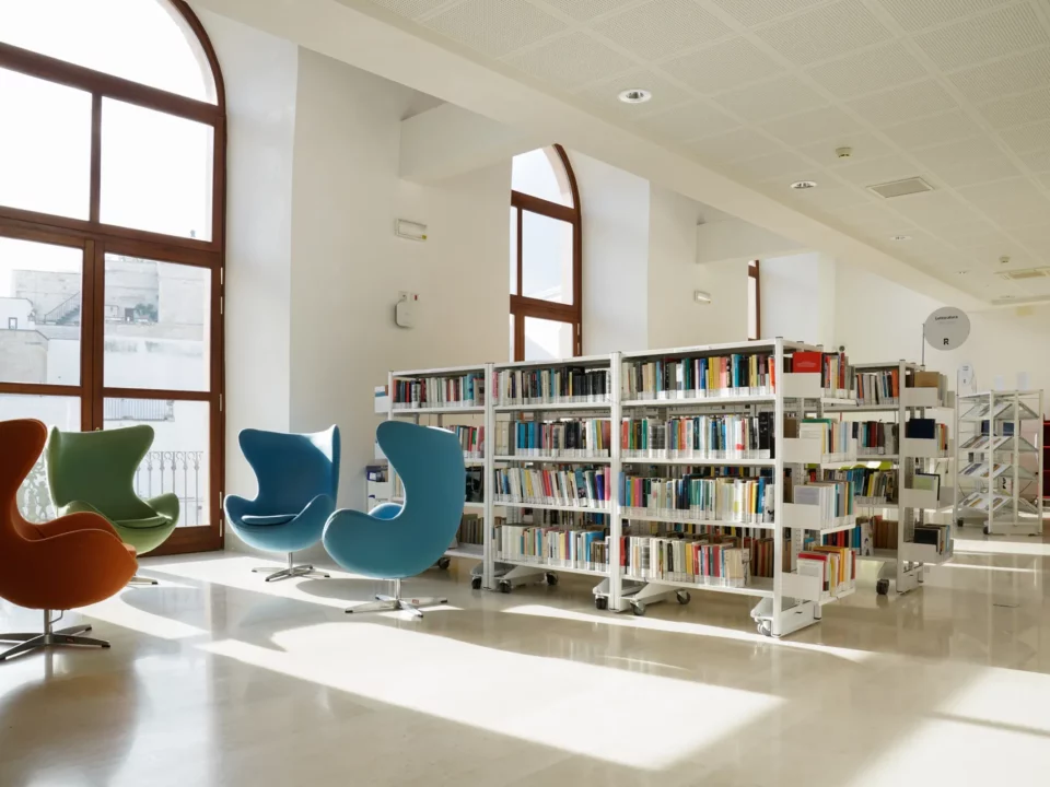 carmine calisi servizi e forniture per centri culturali 04 La rendella monopoli